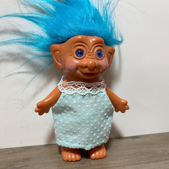 Grandma Troll Doll 1980s Kids Toy Blue Hair Made in Korea Etone - Picture 2 of 7